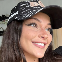 Lina Erdel - Age, Bio, Family | Famous Birthdays