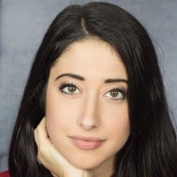 Taylor Ortega - Age, Bio, Family | Famous Birthdays