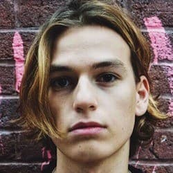 Famous Kals | Famous Birthdays