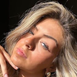 Ella Palen - Age, Bio, Family | Famous Birthdays