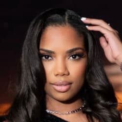 Kayla Parrilla - Age, Bio, Family | Famous Birthdays