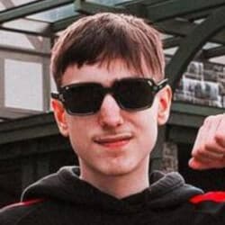 Pollo1k - Edad, Familia, Biografía | Famous Birthdays