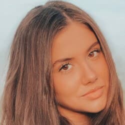 Kate Peytavin - Age, Bio, Family | Famous Birthdays