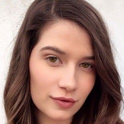 Marissa Mcnamara - Bio, Family | Famous Birthdays