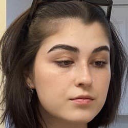 Nicole Rafiee - Age, Bio, Family | Famous Birthdays