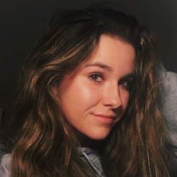 Emily Ralston - Age, Bio, Family | Famous Birthdays