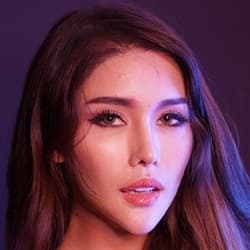 Jade Rasif - Age, Bio, Family | Famous Birthdays
