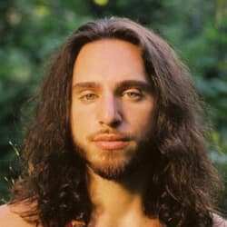 Razz - Age, Bio, Family | Famous Birthdays