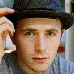 Jason Reeves - Age, Bio, Family | Famous Birthdays