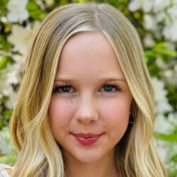 Caitlin Bell - Age, Bio, Family | Famous Birthdays
