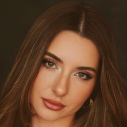 Anastasia Rine - Age, Bio, Family | Famous Birthdays