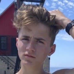 Joey Rinke - Age, Bio, Family | Famous Birthdays