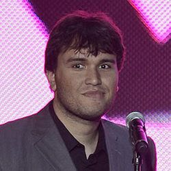 Ronald Rios - Age, Bio, Family | Famous Birthdays