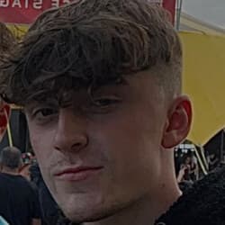 Elliot Ritchie - Age, Bio, Family | Famous Birthdays