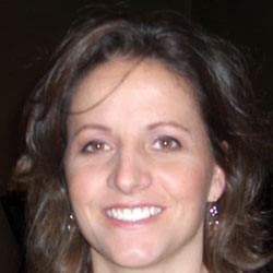 Jennifer Rizzotti - Age, Bio, Family | Famous Birthdays