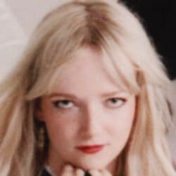Emily Roberts (Guitarist) - Age, Bio, Family | Famous Birthdays