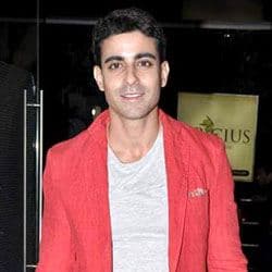 Gautam Rode - Age, Bio, Family | Famous Birthdays