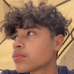 Angel Rodriguez - Age, Bio, Family | Famous Birthdays