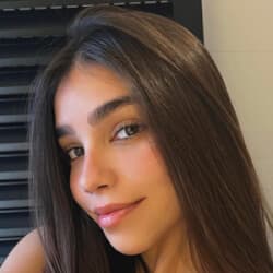 Giulia Rosa - Age, Bio, Family | Famous Birthdays