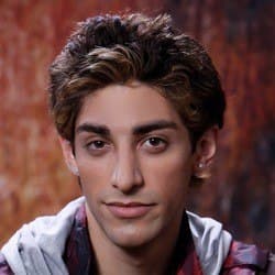 Robbie Rosen - Age, Bio, Family | Famous Birthdays