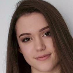 Kiley Rowe - Age, Bio, Family | Famous Birthdays