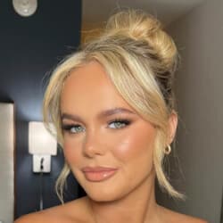 Taylor Rue - Age, Bio, Family | Famous Birthdays