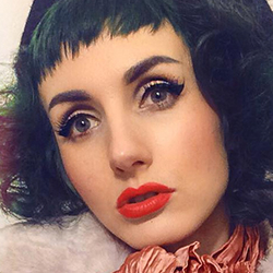 Stella Rose Saint Clair - Age, Bio, Family | Famous Birthdays
