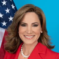 María Elvira Salazar