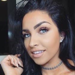 Anita Samantha - Bio, Family | Famous Birthdays