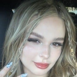 Sava Schultz - Age, Bio, Family | Famous Birthdays