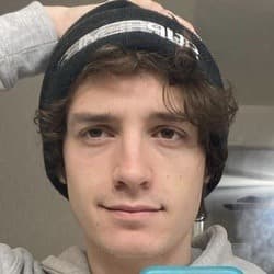 Scrubby - Age, Bio, Family | Famous Birthdays