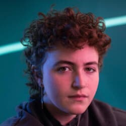 Kizzy Edgell - Age, Bio, Family | Famous Birthdays