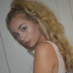 Famous Graces | Famous Birthdays