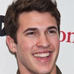 Cal Shapiro - Age, Bio, Family | Famous Birthdays