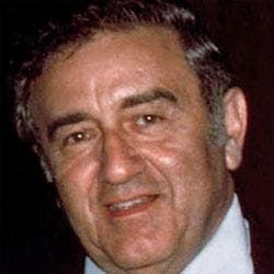 Jerry Siegel - Bio, Family | Famous Birthdays