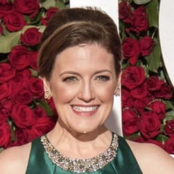 Jennifer Simard - Age, Bio, Family | Famous Birthdays