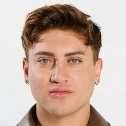 bigguswombus - Age, Bio, Family | Famous Birthdays