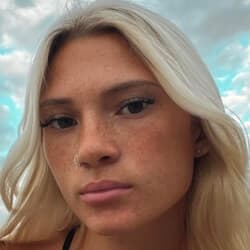 Melody Snook - Age, Bio, Family | Famous Birthdays