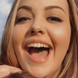 Ashlay Soto - Age, Bio, Family | Famous Birthdays