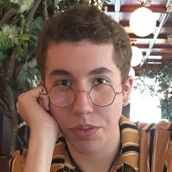 Leo Skepi - Age, Bio, Family Famous Birthdays