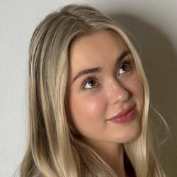 Coco Star - Age, Bio, Family | Famous Birthdays