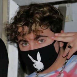 Daniel Starnes - Age, Bio, Family | Famous Birthdays