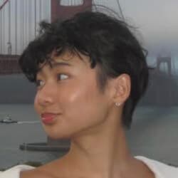 Tinglun Su - Age, Bio, Family | Famous Birthdays