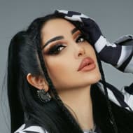 Singers born in Tajikistan