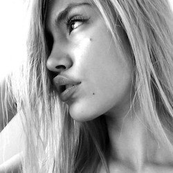 Jeniffer Tarazona - Age, Bio, Family | Famous Birthdays