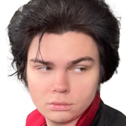 Chewy Thompson - Age, Bio, Family | Famous Birthdays