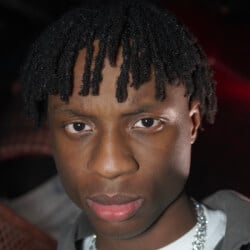 Rappers born in Nigeria