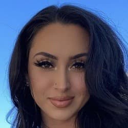 sahlt - Age, Bio, Family | Famous Birthdays