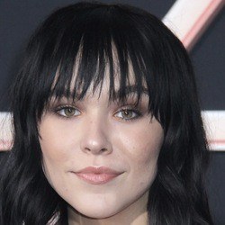 Lauryn Stewart - Bio, Family | Famous Birthdays