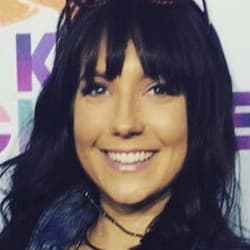 Meridith Valiando Rojas - Age, Bio, Family | Famous Birthdays
